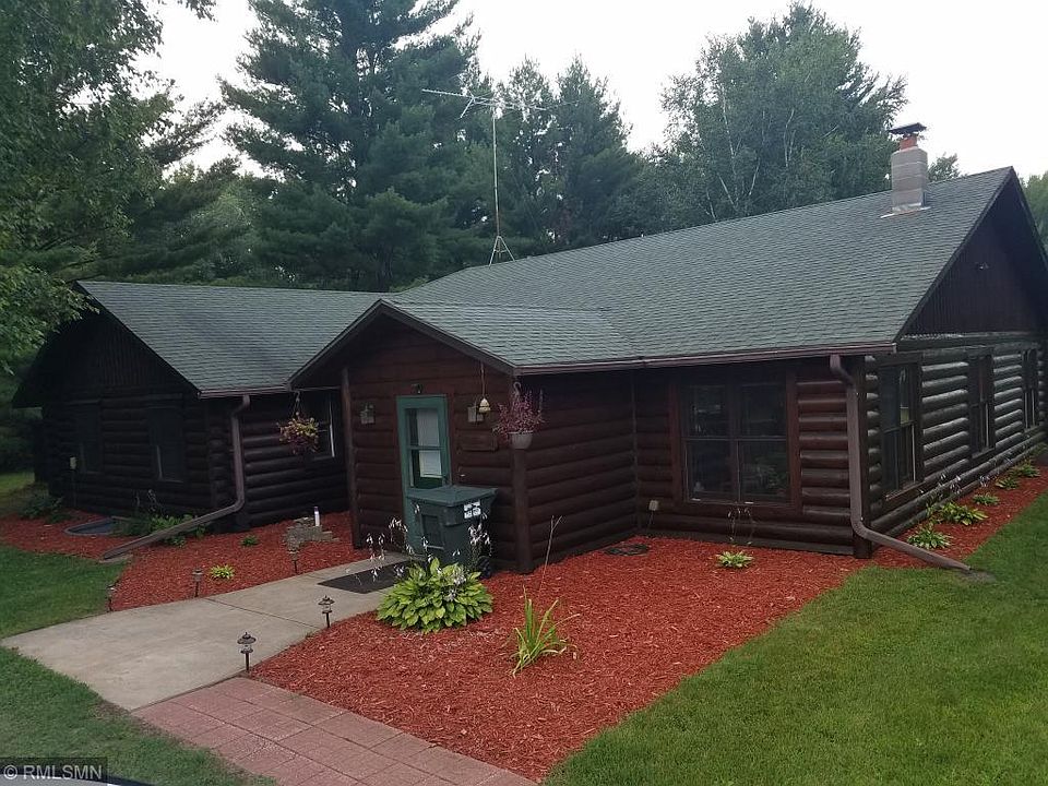 1st image of 3302 Deer Dr