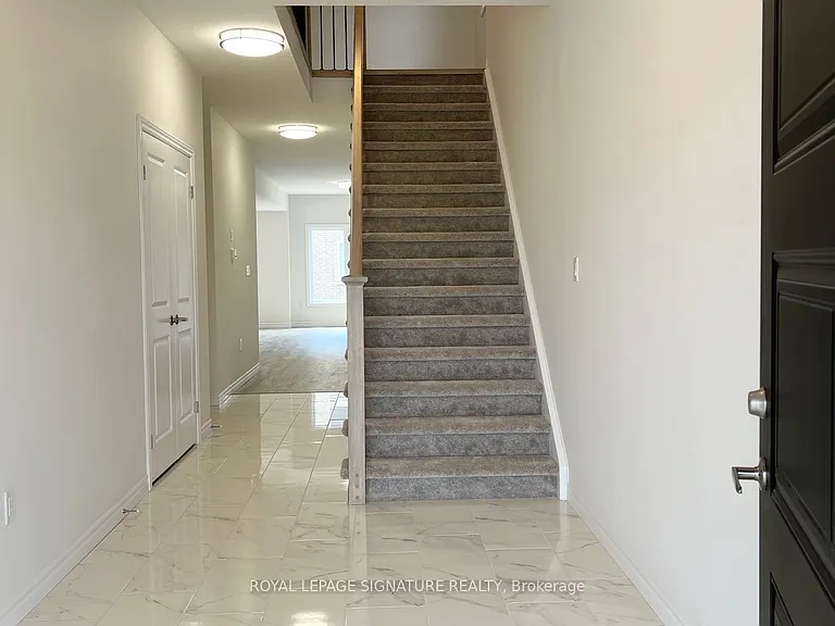 3128 Turner Cres — Photo 11