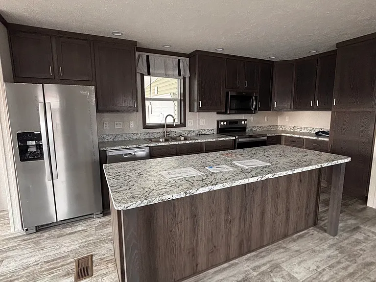 Red Oak Dr — Photo 4