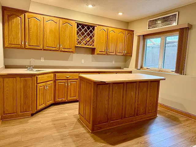 5745 Annapolis Ln N — Photo 23
