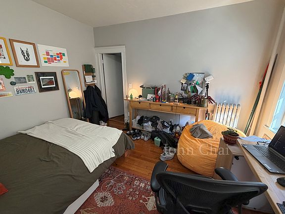 4th image of 161 Kelton St APT 12A