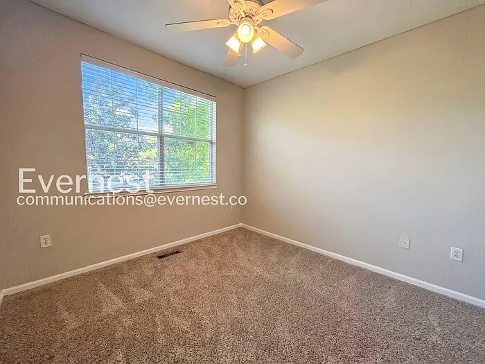 3917 Cannonsgate Ln — Photo 19