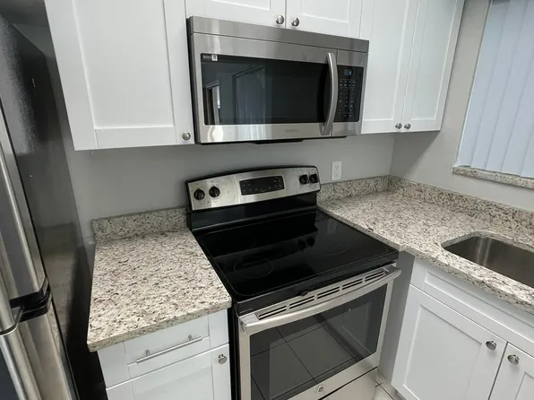 6400 NE 18th Ave, Fort Lauderdale, FL