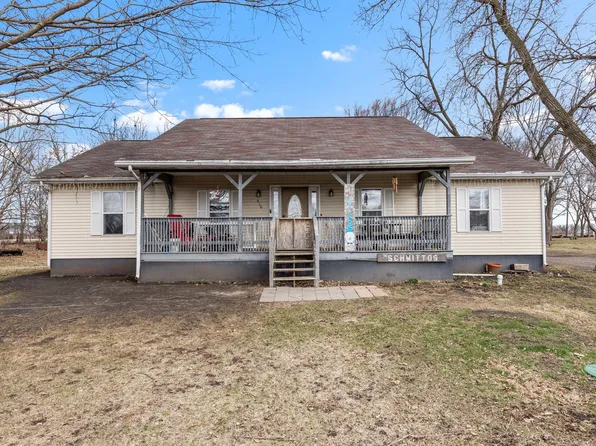 510 W Railroad St, La Moille, IL 61330