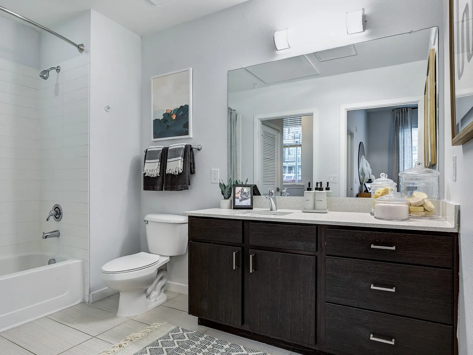 Arista Uptown — Photo 4