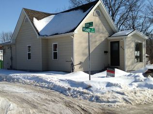 210 Wilson St, Auburn, IN 46706