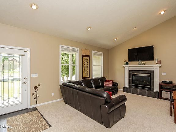 4th image of 5174 Pinnacle Dr SW