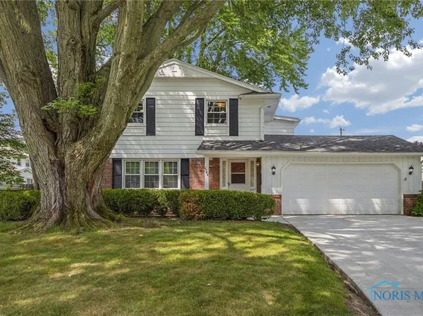 1544 Highland Green Dr, Toledo, OH 43614