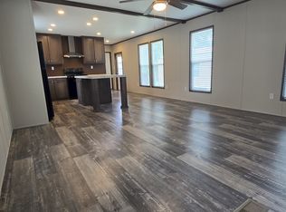2207 N 1st St #FR305, Conroe, TX 77301