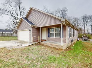 446 Woodrow St, Manchester, TN 37355