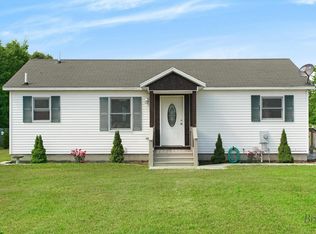 5211 Grosvenor St, Sand Lake, MI 49343
