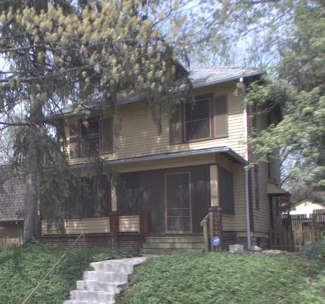 380 E Northwood Ave — Photo 1