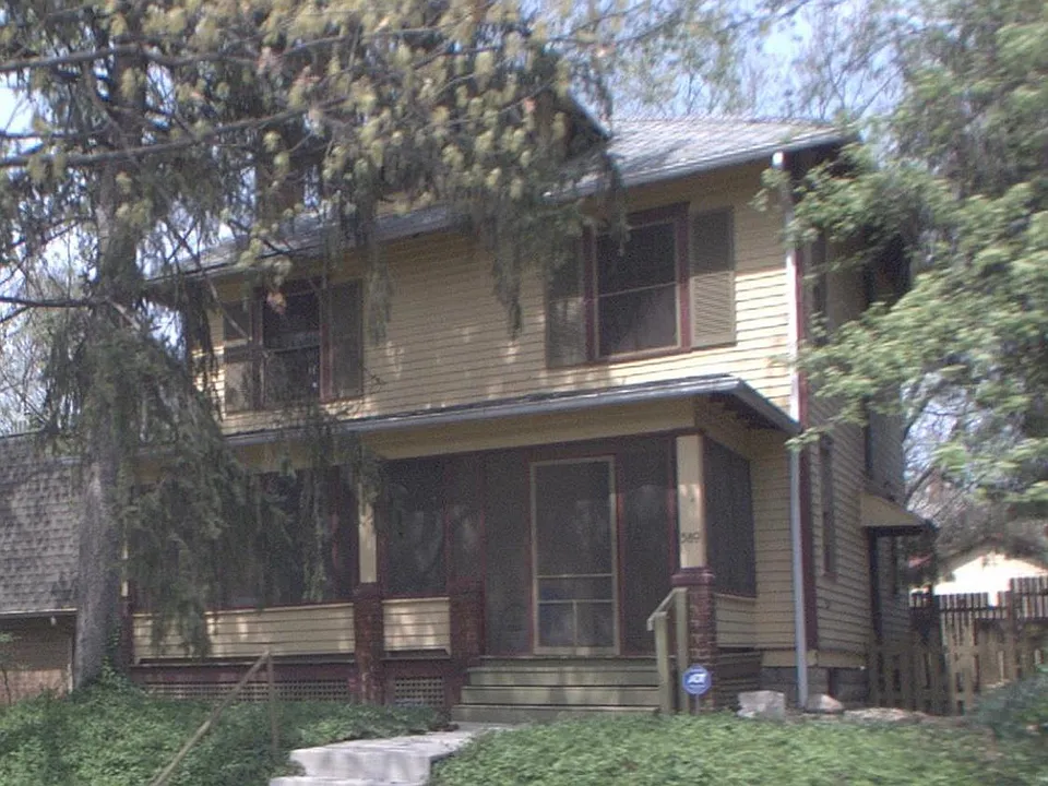 380 E Northwood Ave