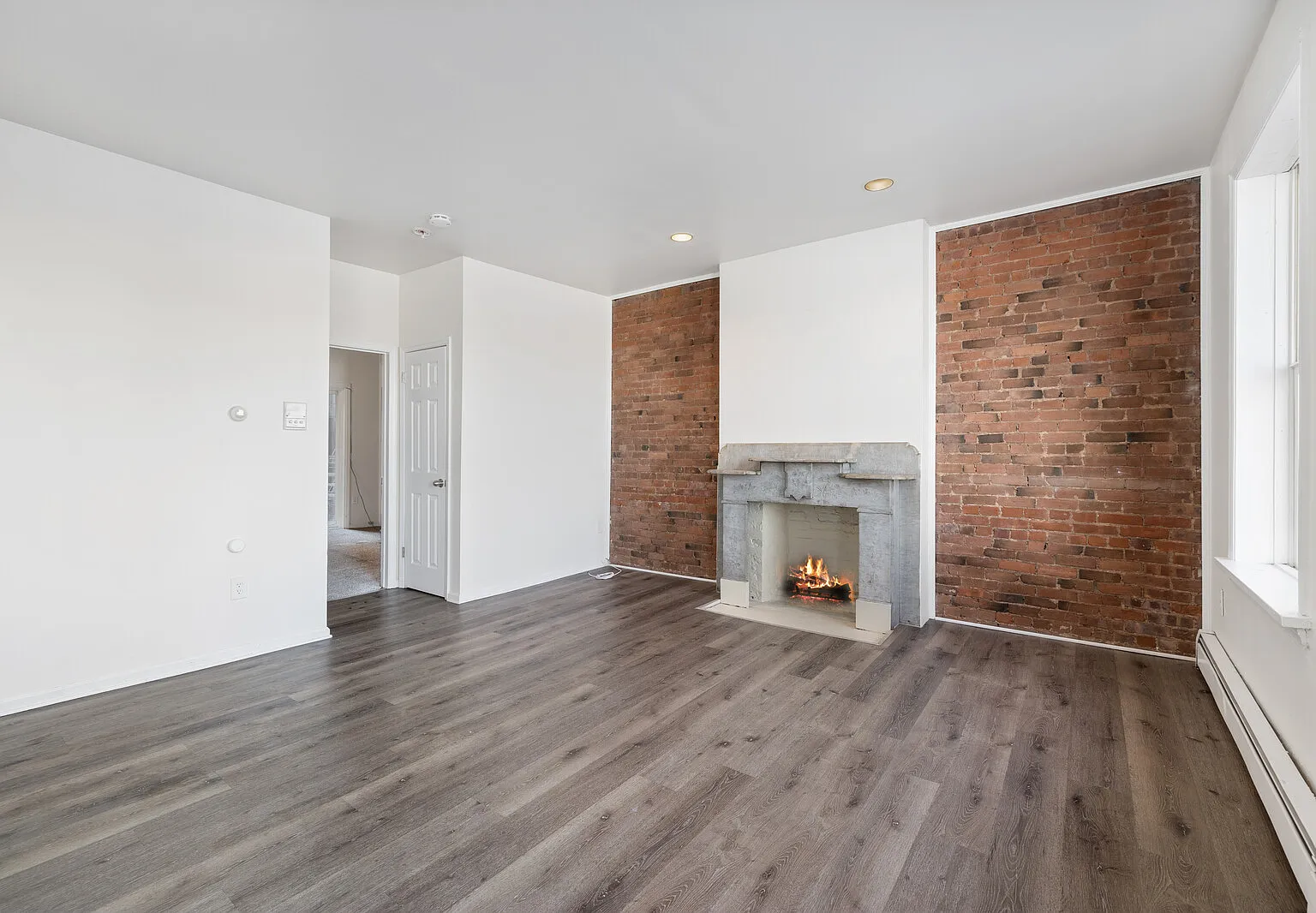 43 Fulton St — Photo 2
