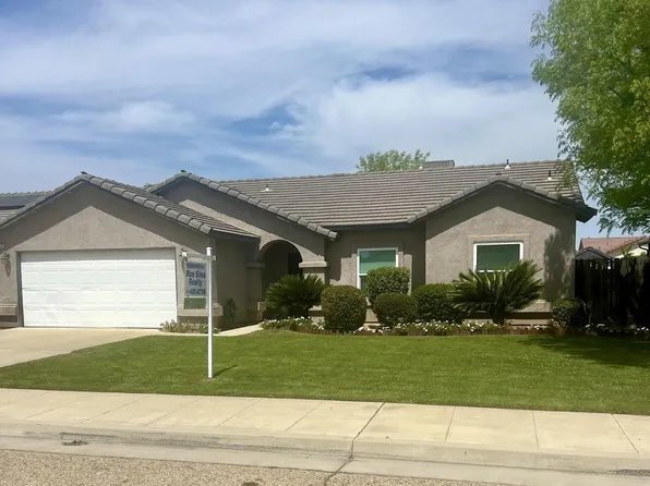 1020 Sequoia Ct, Fowler, CA 93625