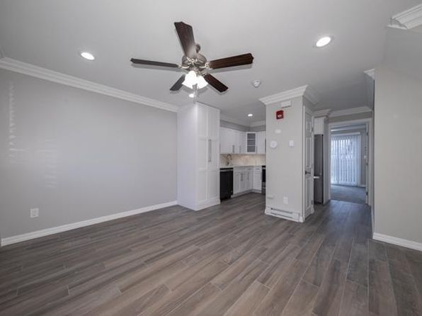 Fairfield Manor at Rocky Point, 25 Tyler St, Rocky Pt, NY 11778