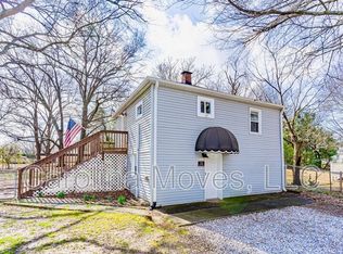 12 Service Dr, Greenville, SC 29607