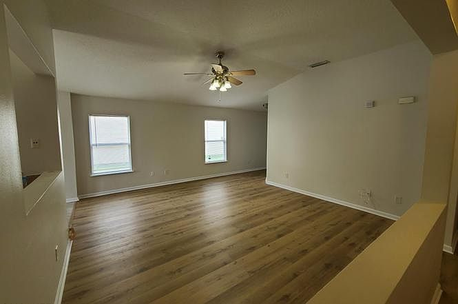 1st image of 251 Cezanne Cir #1