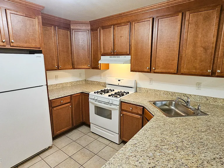 380 Radio Rd #C-2 — Photo 6