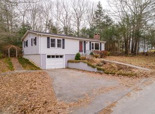 10 Patton Ln, Boothbay Harbor, ME 04538