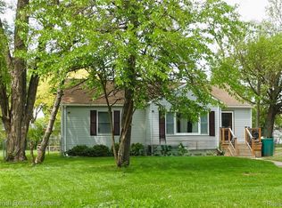 44 Chaney St, Van Buren Township, MI 48111