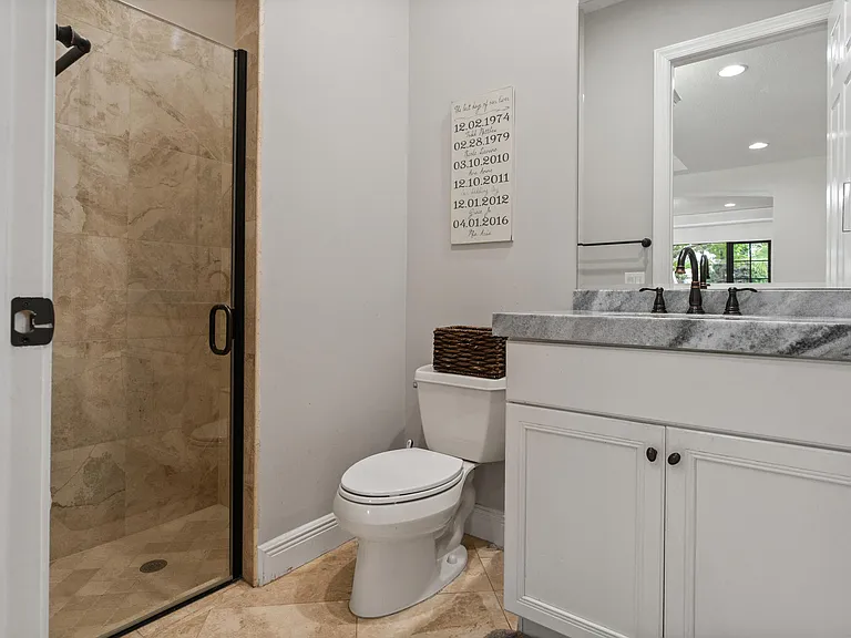 9521 Eden Mnr — Photo 51