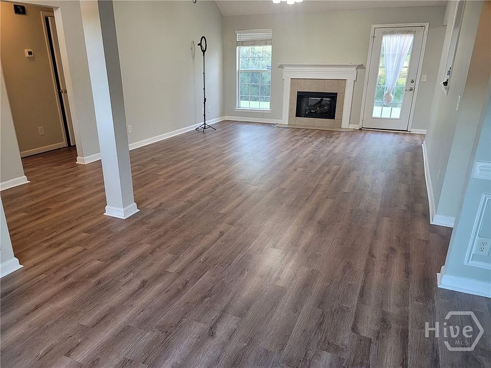 2nd image of 306 Katama Way