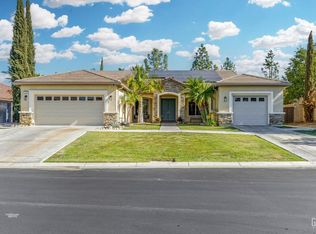 5101 Anacapa Dr, Bakersfield, CA 93306