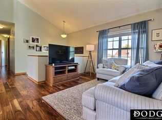 15829 Redwood St, Omaha, NE 68136