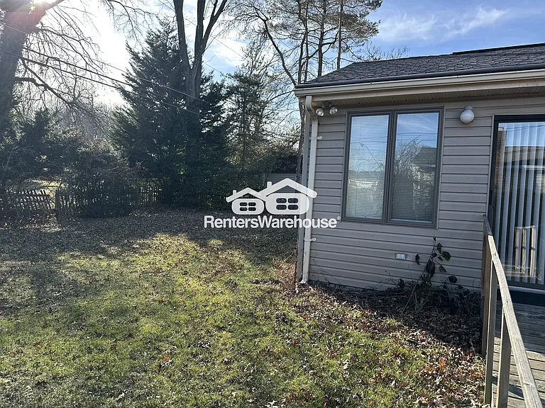 223 Deep Dale Dr — Photo 28