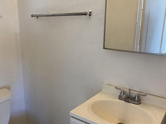 2nd image of 3274 E Benson Hwy #16990908