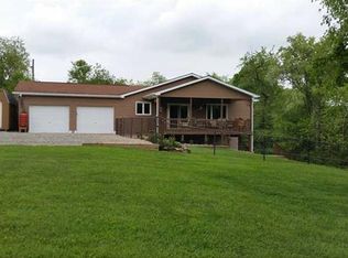 110 Mount Joy Dr, Leechburg, PA 15656