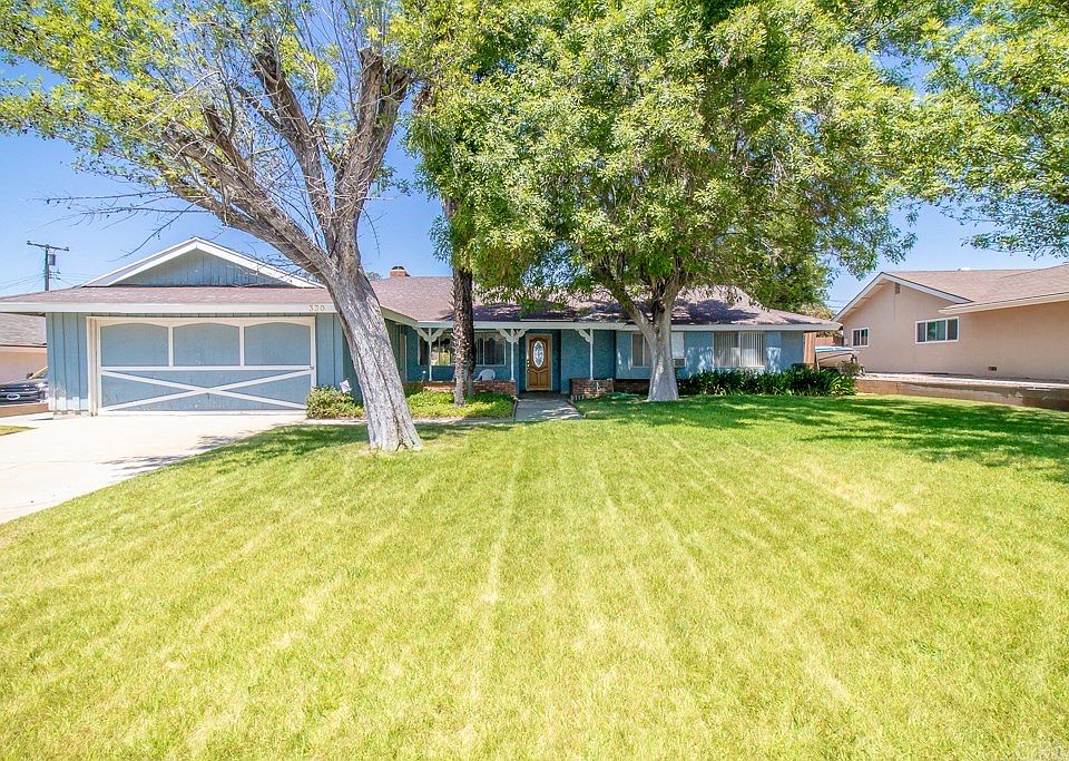 1st image of 330 Sandalwood Dr