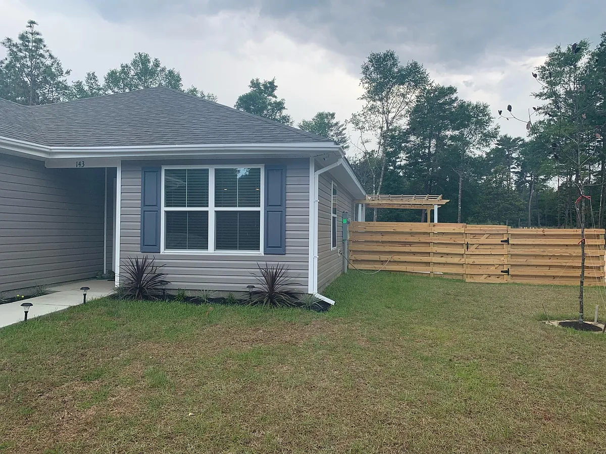 Building Photo - 143 Michaelangelo Rd