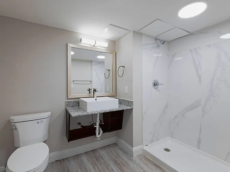 VEER Apartments — Photo 13