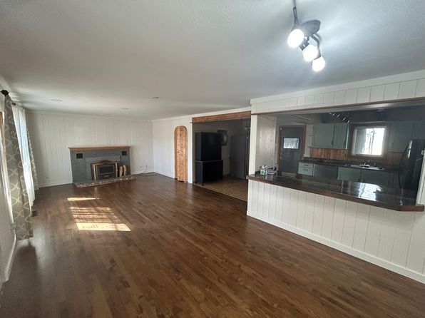 (undisclosed Address)