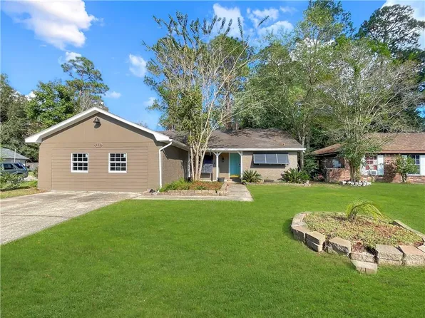 224 E Queens Dr, Slidell, LA 70458
