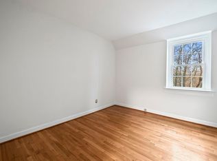 1500 S Barton St APT 584, Arlington, VA 22204
