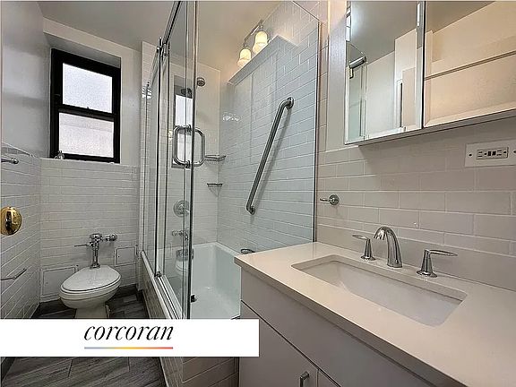 3rd image of 25 W 68th St #8F
