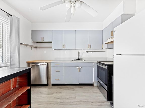 5th image of 40 W 4th Street #215