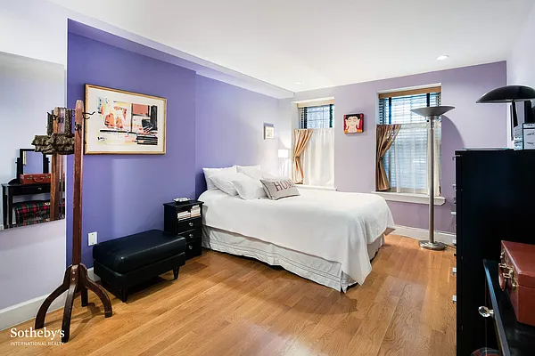 Sold by Sotheby's International Realty | media 4