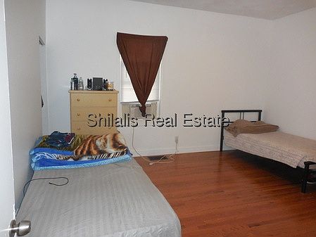 2nd image of 36 Berkley St