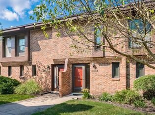 2802 Churchill Dr #33, Columbus, OH 43221