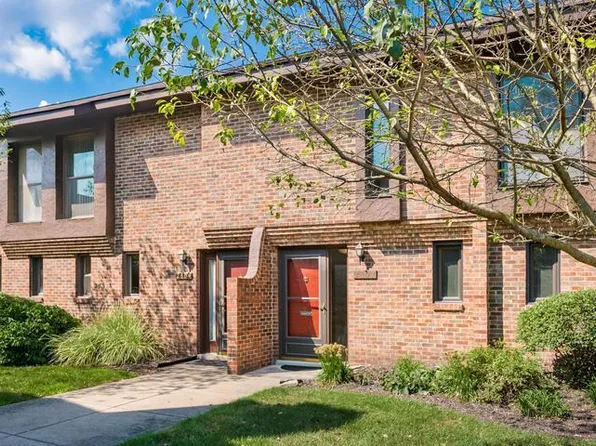 2802 Churchill Dr #33, Columbus, OH 43221