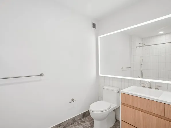 499 President Street image 8 of 27