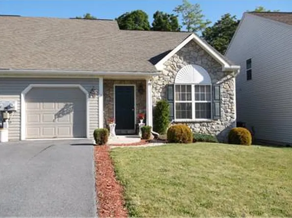 19 Marsha Dr, Cressona, PA 17929
