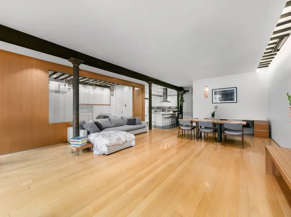 478 West Broadway image 4 of 18