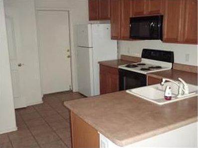 2nd image of 4244 E Windsor Dr