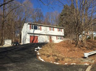 6 Brooklyn Mountain Rd, Hopatcong, NJ 07843