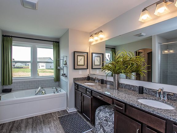 7th image of this home